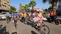 Nazilli'de Parfüm Kokulu Bisikletler Caddeleri Renklendirdi