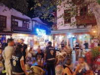 Antalya'da 101 Ekip, 423 Polisle 'Huzur Antalya-12' Uygulamasi Haberi