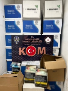 Antalya'da 725 Bin Adet Kaçak Makaron Ele Geçirildi Açiklamasi 5 Gözalti