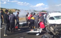 Araca Çarpan Vinç Alev Aldi Açiklamasi 5 Yarali