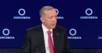 Başkan Erdoğan'dan Türkiye-Irak Kalkınma Yolu Projesi açıklaması: Yeni bir dünya inşa edeceğiz