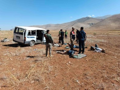 Çatak'ta Trafik Kazasi Açiklamasi 6 Yarali