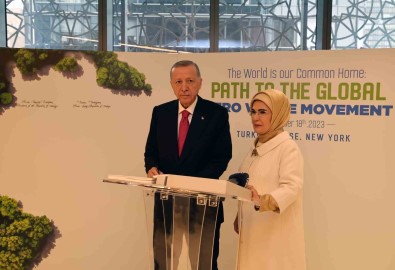 Cumhurbaskani Erdogan, New York'ta Küresel Sifir Atik Iyi Niyet Beyani'na Ilk Imzayi Atti