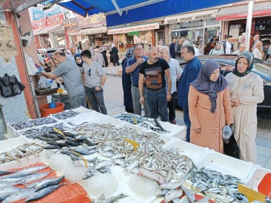 Ucuzlayan Balik Kapis Kapis Satildi