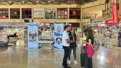 Üniversite Ögrencilerine 'El Ele Güvenli Gelecege' Projesi Tanitildi
