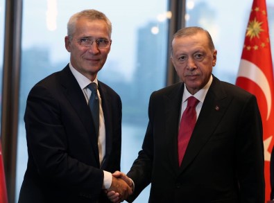 Cumhurbaskani Erdogan, NATO Genel Sekreteri Stoltenberg'i Kabul Etti
