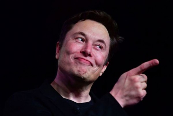 Twitter (X) ücretli mi olacak? Elon Musk'tan açıklama: Botlarla savaşmanın tek yolu...