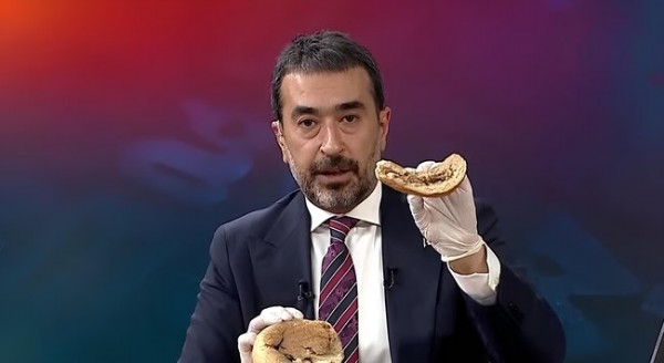 Ankara Halk Ekmek’teki bakteri skandalına tepki çığ gibi: Vatandaşa zehir yediriyorlar!