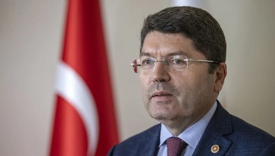 Bakan Tunç’tan Kılıçdaroğlu’na tepki: Türk yargısını hedef alarak ortaya attığı iddialar gerçeği yansıtmamaktadır Haberi