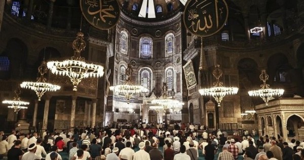 'Ayasofya' hazımsızlığını gözler önüne serdi: HDP’li Nesimi Aday'dan hadsiz çıkış!