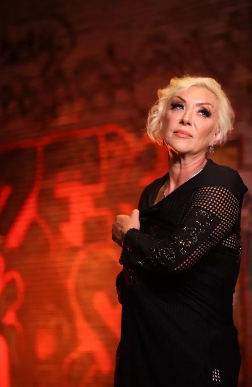 Klip setini fareler bastı!