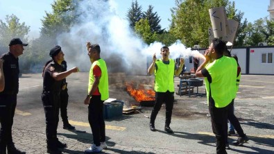 Malatya Polisinden Gerçegi Aratmayan Tatbikat