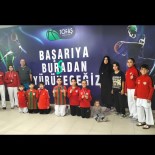 Osmaneli Karate Takimi Madalyalarla Döndü Haberi