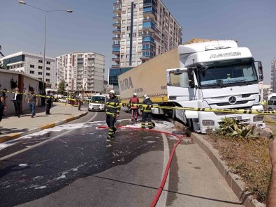 'Dur' Ihtarina Uymayan Tir Sürücüsü, Lastiklere Ates Edilerek Durduruldu