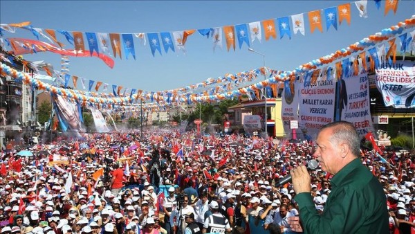 Başkan Erdoğan'dan 81 il için önemli karar! AK Parti'de yerel seçim maratonu başlıyor