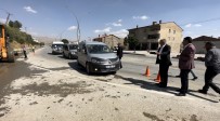 Yüksekova'da 7 Yildir Kapali Olan Ipekyolu Caddesi Trafige Açildi Haberi