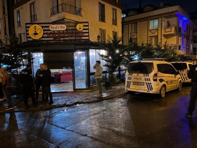 Basaksehir'de Kafede Silahli Saldiri Açiklamasi 1 Ölü