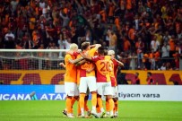Galatasaray Yenilmezligini 20 Maça Çikardi