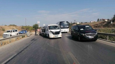 Yaralamali Kazaya Giden Polisin Maddi Hasarli Kazada 'Haklilik' Mesaisi