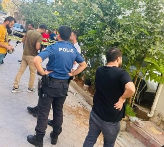 Mardin'de Tasli, Sopali Ve Silahli Kavgada Bir Kisi Yaralandi