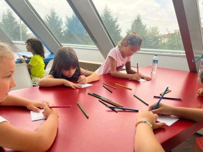 Çocuklarin Oryantasyon Sürecine Destek