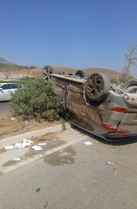 Hatay'da Traktör Ile Otomobil Çarpisti Açiklamasi 2 Yarali
