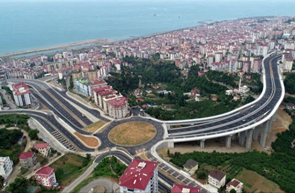 Trabzon'a yeni havalimanı müjdesi: Bakan Uraloğlu 'çalışmalara başladık' diyerek duyurdu