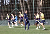 Fenerbahçe, Antalyaspor Maçi Hazirliklarina Devam Etti