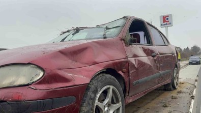 Elazig'da Trafik Kazasi Açiklamasi 4 Yarali