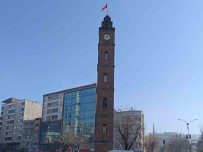 Siirt'te 1000 Yillik Saat 5 Yil Aradan Sonra Yeniden Çalistirildi