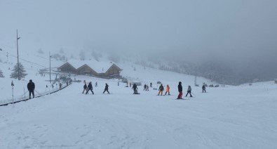 Bolu'nun Yükseklerinde Kar Yagisi Açiklamasi Kartalkaya'da Kar Kalinligi 1 Metreye Ulasti