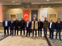 Gazeteciler, Zonguldak Valiligi'nin Düzenledigi Yemekte Bir Araya Geldi