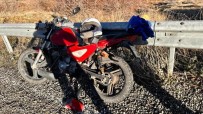 Gercüs'te Motosiklet Sürücüsü Kazada Agir Yaralandi