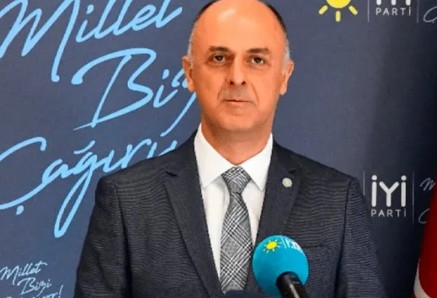 İYİ Parti İzmir’de deprem... İl Başkanı görevden alındı, yönetimden istifa kararı!