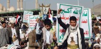 Yemen'de ABD Ve Ingiltere'nin Saldirilari Protesto Edildi