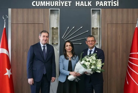 Mansur Yavaş Erdal Beşikçioğlu için resti çekmişti! Eski CHP’li Mehmet Sevigen’den sert çıkış: Hayırsız evlat!