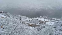 Artvin'de Yogun Kar Yagisi Hayati Olumsuz Etkiliyor Haberi