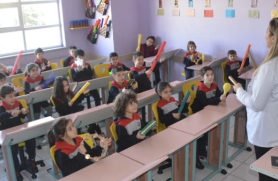 Milyonlarca öğrenciyi ilgilendiren yeni karar! İlkokullarda yenilik…