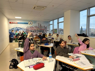 5 Bin 264 Ögrenciye Ücretsiz Kurs
