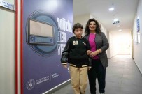 Absolut Kulak Kayra, Duydugunu Müzige Çeviriyor