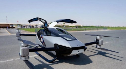 Dünyada bir ilk! Bu araba hem karada hem de havada gidiyor… Kimse inanamıyor