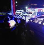 Iki Otomobil Çarpisti, 7 Yarali