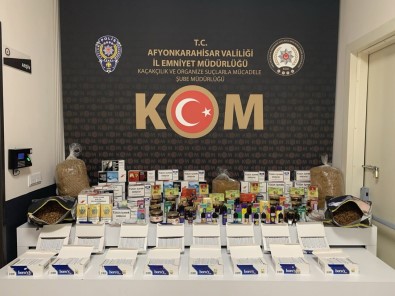 Binlerce Adet Bos Ve Dolu Makaron Ile Elektronik Sigara Yakalandi