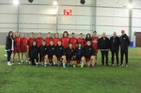 Yalovaspor Kadin Futbol Takimi Ilk Maçina Çikmaya Hazirlaniyor