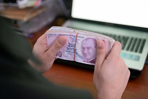 Başkan Erdoğan müjdeyi açıklamıştı! Emekliye ek zam ne zaman yatacak? İşte milyonların merak ettiği detaylar