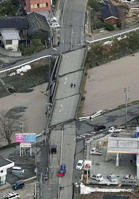 Japonya'da deprem! Bilanço ağırlaşıyor