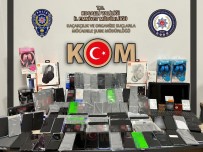 Kocaeli'de 115 Gümrük Kaçagi Cep Telefonu Ele Geçirildi