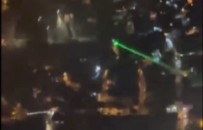Izmir'de Inise Hazirlanan Uçaga Lazer Tuttular... O Anlar Kamerada