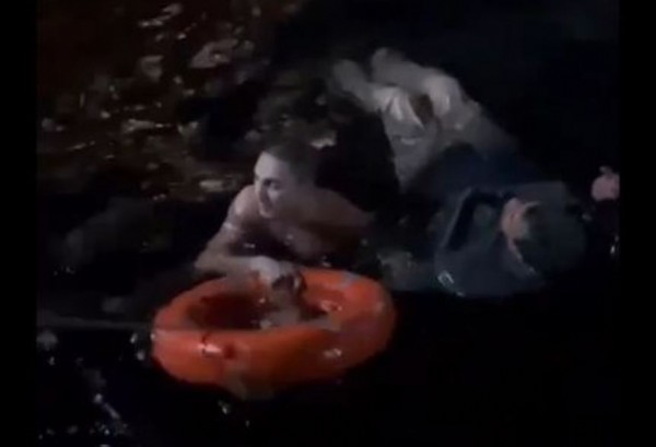 Vapurdan düştü! Boğazda can pazarı!