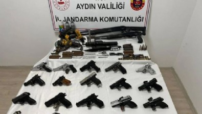 Aydın'da jandarma’dan organize suç örgütü operasyonu: 14 tutuklama